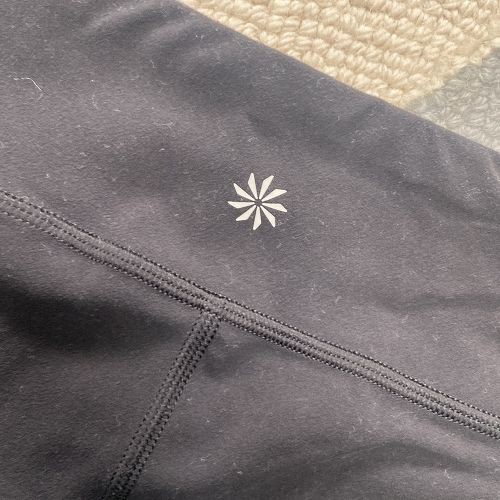 Athleta Black High Rise Stash Your Treasures Leggings - Picture 3 of 3